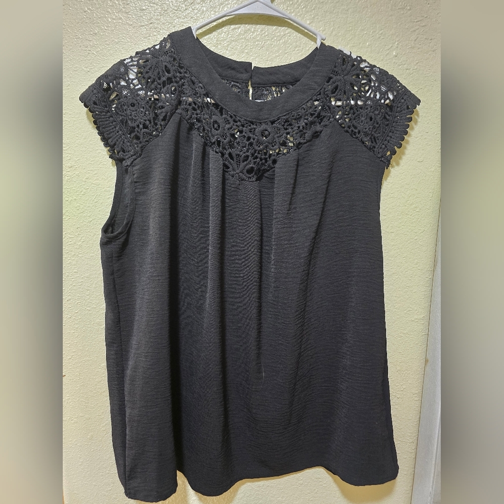 Elegant Black Lace Women's Top